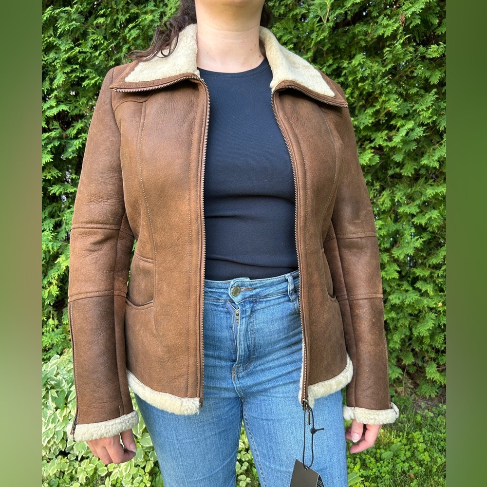 Artepelle Shearling Leather Jacket – NEW with Tags – Size M – Made in Canada 🇨🇦